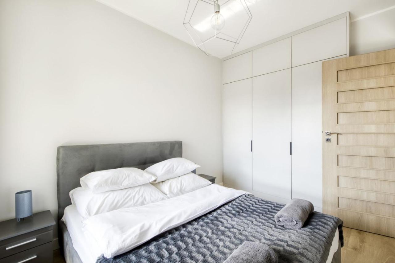 Warsaw Night Apartments Metro Plocka Екстериор снимка